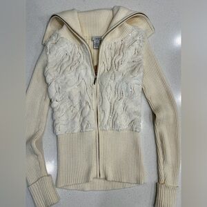 Cache Ivory with Gold Zip-Up Sweater with Faux Fur
